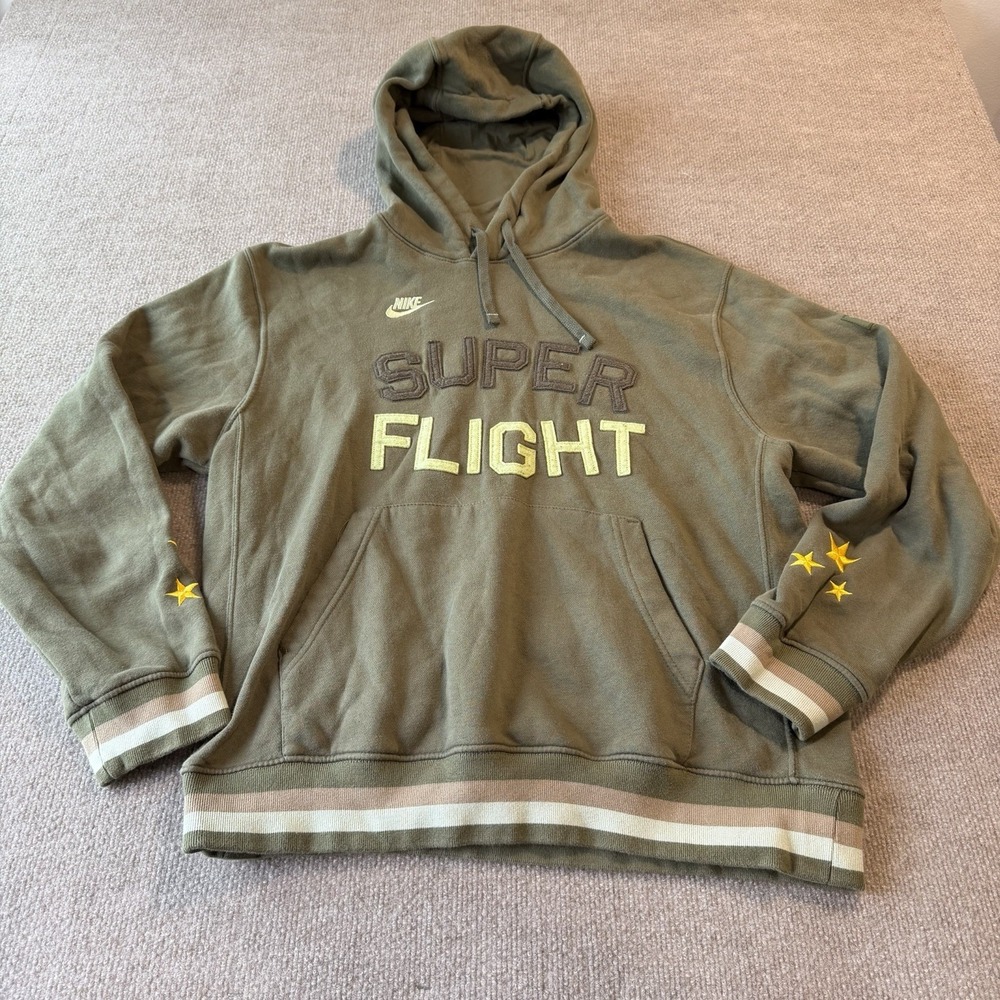 Nike Super Flight Men's‎ Pullover Hoodie / Sweatshirt DQ3527-222 Size M Olive